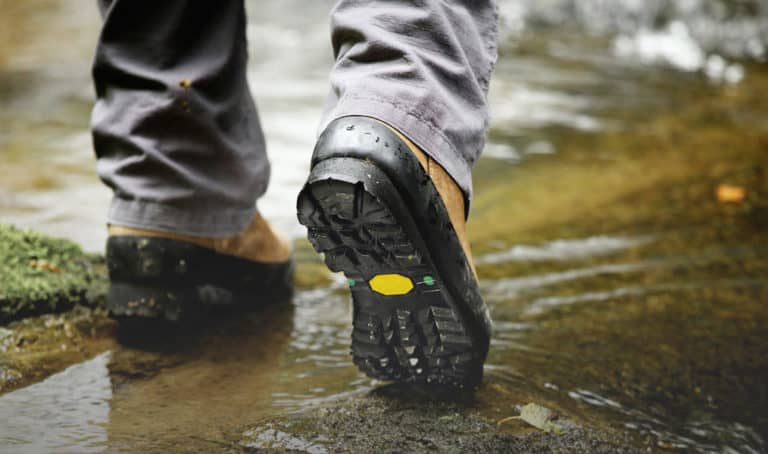 How to Tell and Make Shoes Slip Resistant (Fast and Easy Ways) | Work Gearz