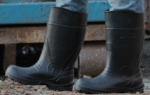 How to Fix a Hole in a Rubber Boot