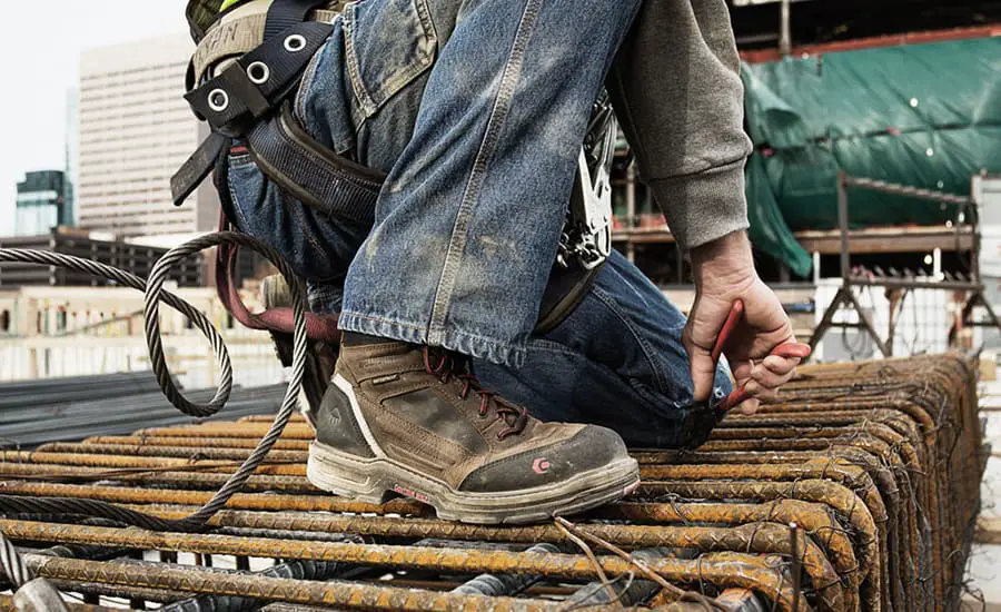 prolonged wearing of working boots in hot and humid weathers