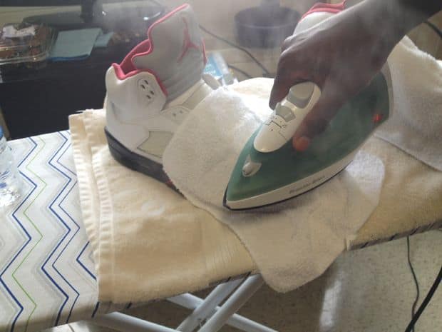 Using Clothes Iron to Remove Creases from Sneakers