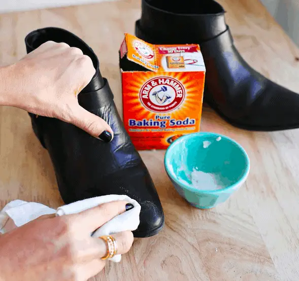 Baking Soda for scuffs