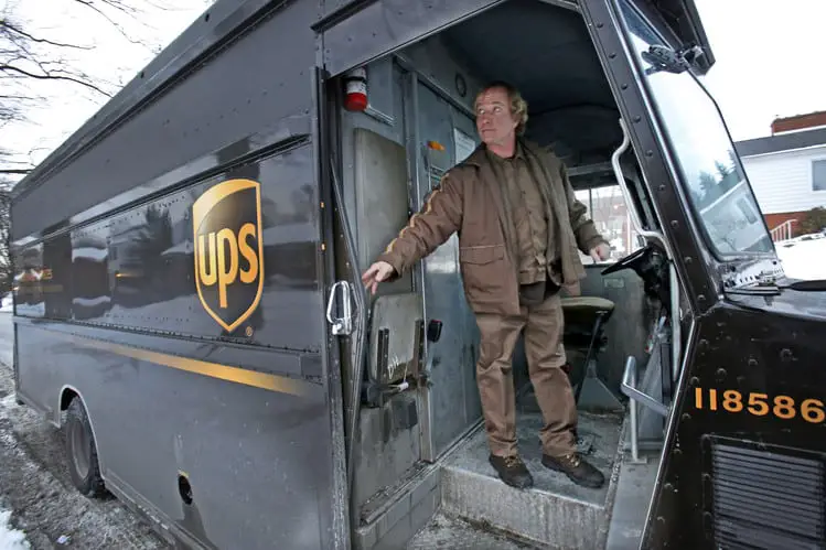 UPS-delivery-driver-shoes