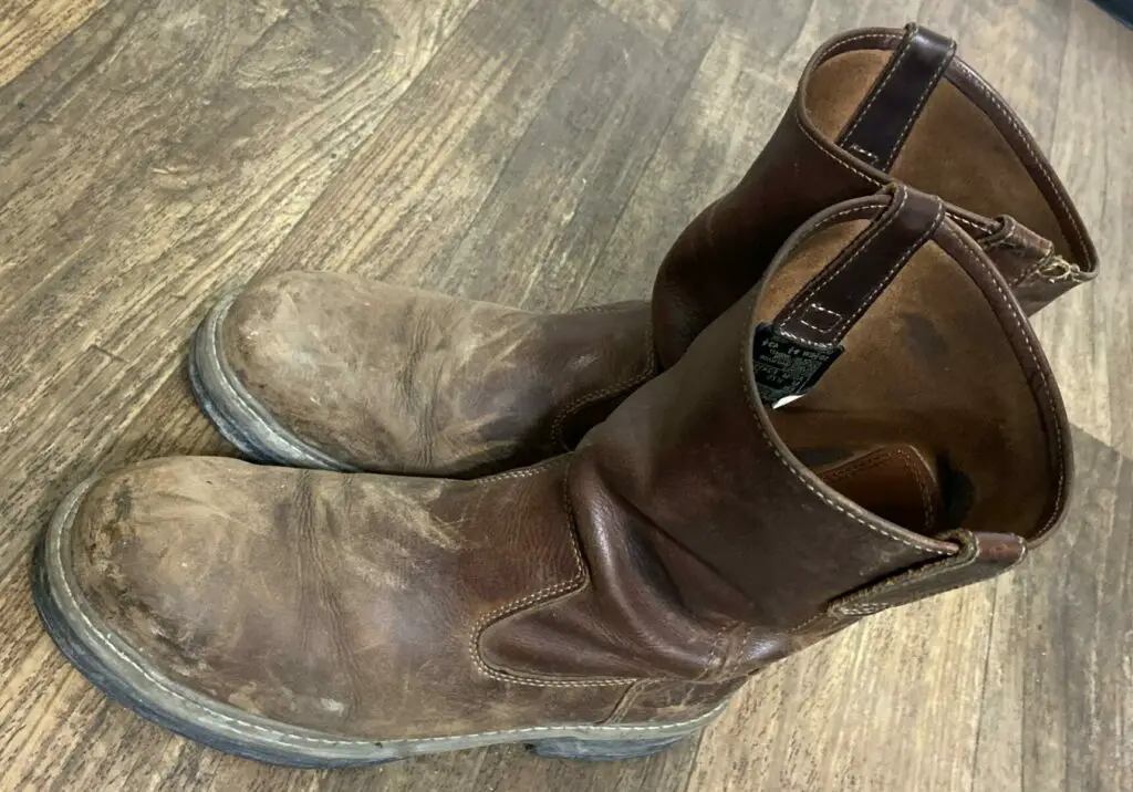 How to fix Scuffed Work Boots