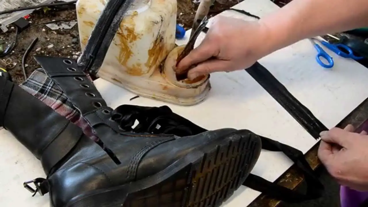 How Much Does It Cost to Get a Zipper Put on Your Boots? Work Gearz