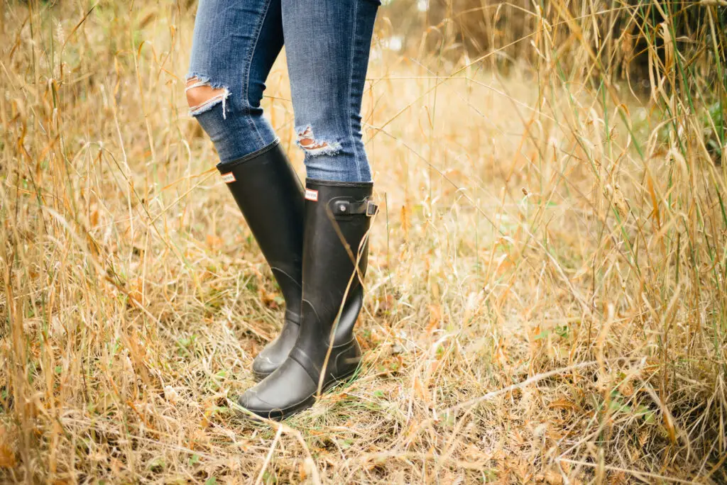 Do Hunter Rain Boots Stretch Out? | Work Gearz