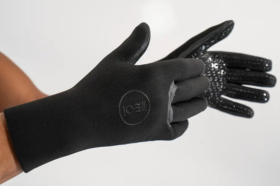 What are Neoprene Gloves Made Of