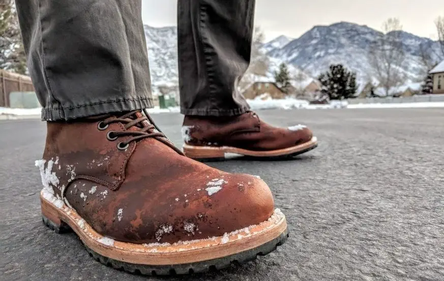 Is It Ok To Wear Leather Boots In Snow