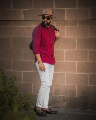 Maroon shirt with a pair of white jeans